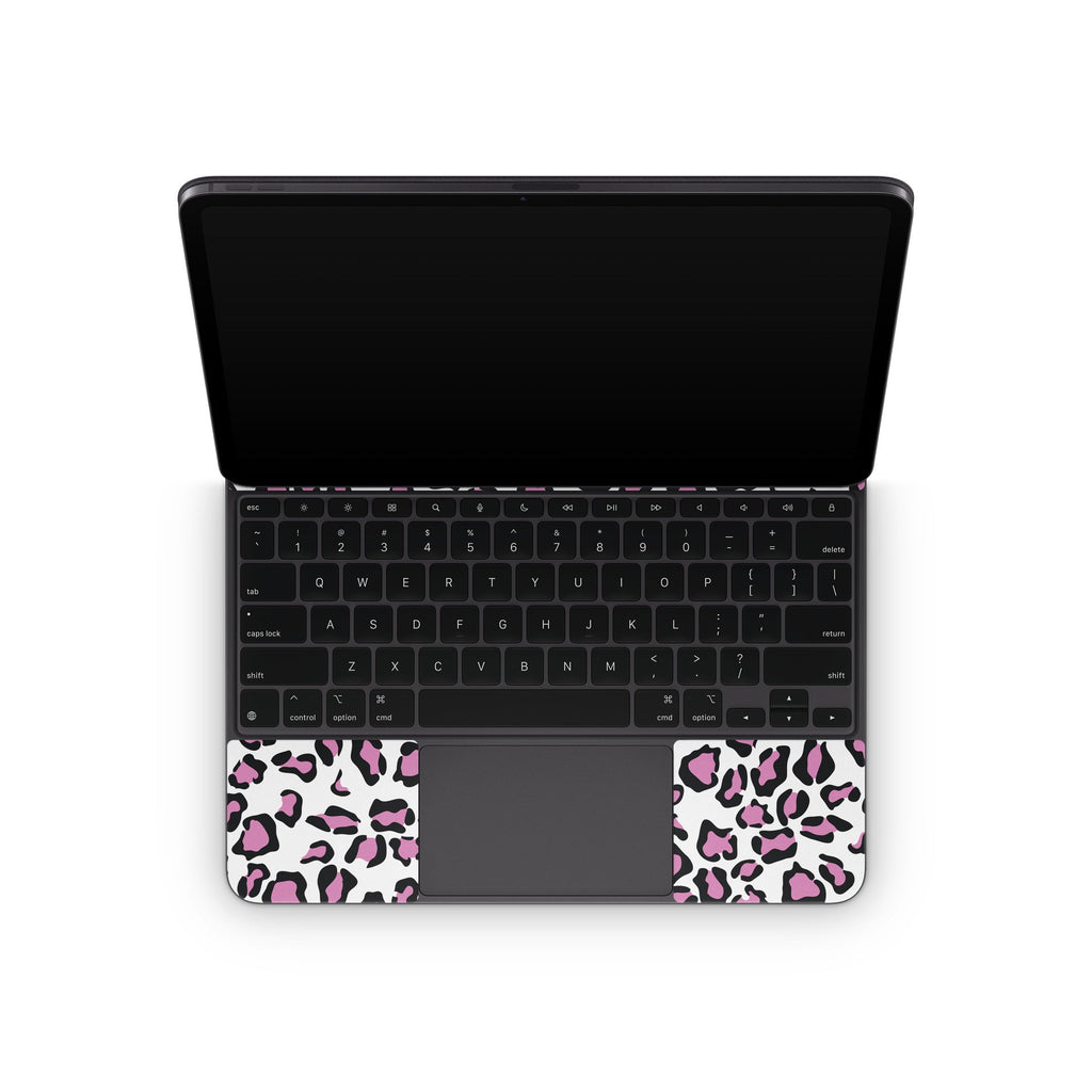Leopard Love - Apple Magic Keyboard for iPad Wrap
